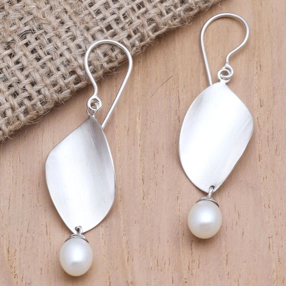 Cultured Pearl and Sterling Silver Dangle Earrings 'Every Eye'
