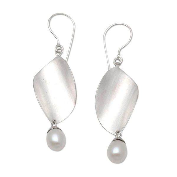 Alternate image for Cultured Pearl and Sterling Silver Dangle Earrings Every Eye