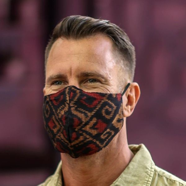 Alternate image for 2 Adult2 Child Brown Black 2-Layer Cotton Ikat Masks Ginger Brown Ikat