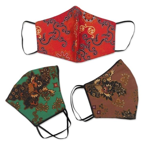 Alternate image for 1 Red-1 Green-1 Sepia-2-Layer Contoured Cotton Masks Bright Beauty