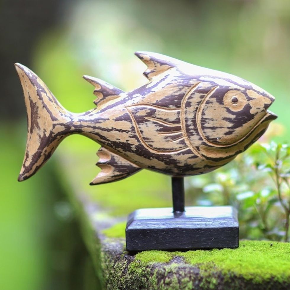 Albesia Wood Snapper Fish Statuette 'Snapper Fish'