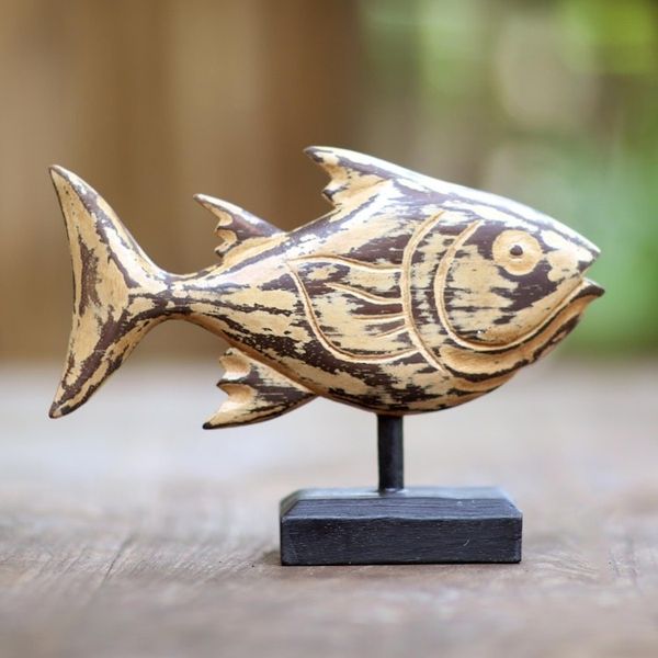 Alternate image for Albesia Wood Snapper Fish Statuette Snapper Fish