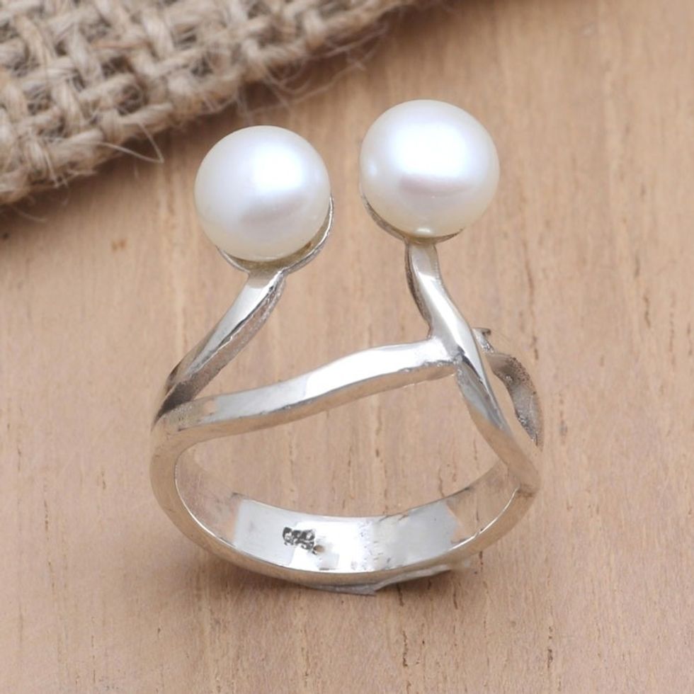Cultured Pearl and Sterling Silver Cocktail Ring 'Eye See You'