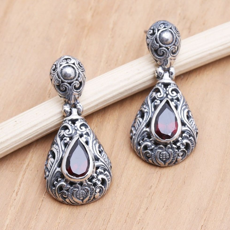 Hand Made Garnet and Sterling Silver Dangle Earrings 'Evening Fire'