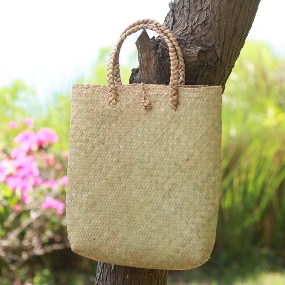 Artisan Crafted Natural Fiber Tote Bag 'Sturdy Carrier'