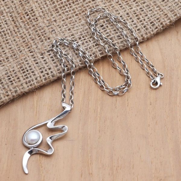 Alternate image for Handmade Pearl and Sterling Silver Pendant Necklace Party by the Beach