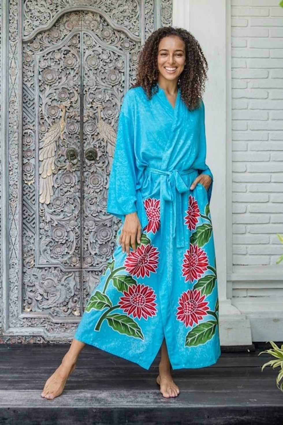 Hand Painted Floral Rayon Robe 'Beautiful Flowers in Turquoise'