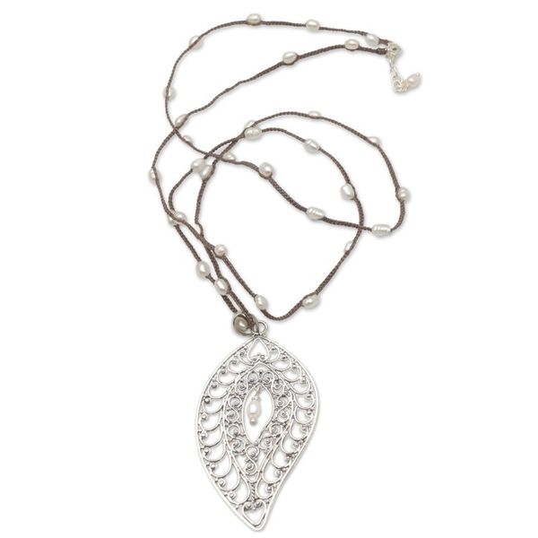 Alternate image for Sterling Silver and Cultured Pearl Pendant Necklace Miana Leaves