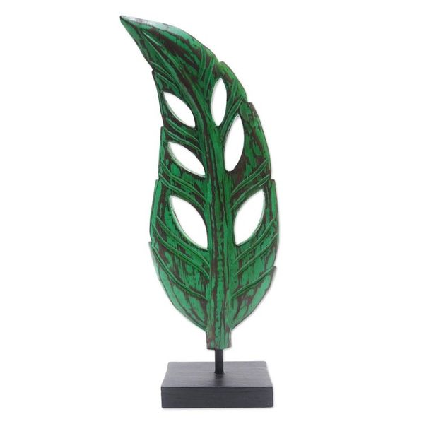 Alternate image for Hand Crafted Albesia Wood Leaf Statuette Lucky Leaves in Green