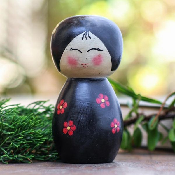Alternate image for Small Albesia Wood Statuette in Black Shy Lady in Black