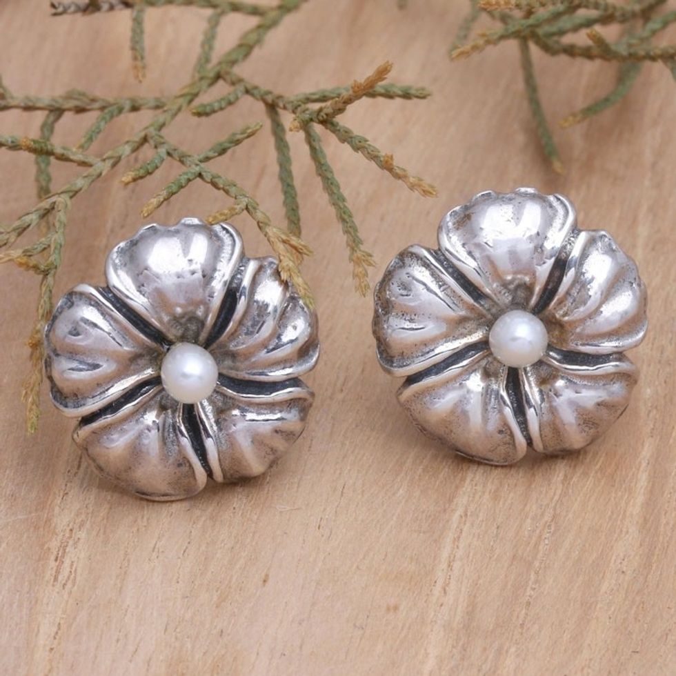 Cultured Pearl Button Earrings with Floral Motif 'Finest Flower'