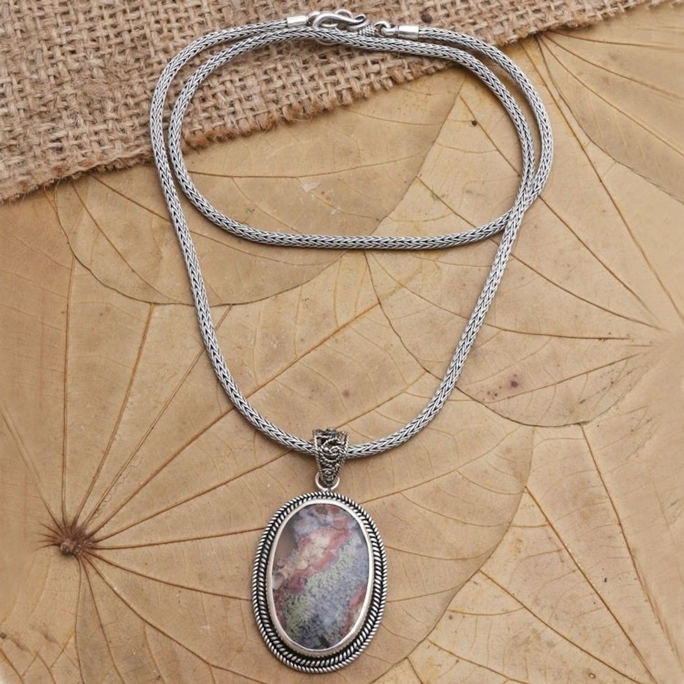 Handmade Agate and Sterling Silver Pendant Necklace 'Supernatural Charm'