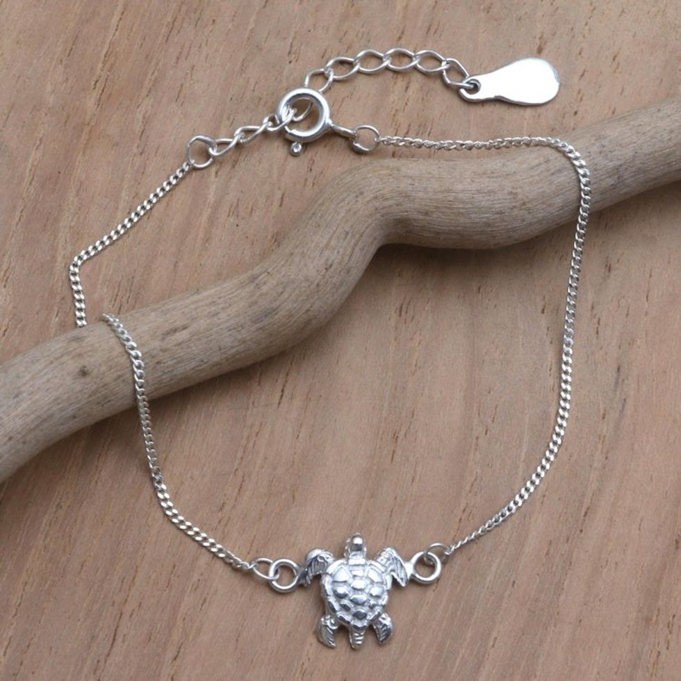 Sterling Silver Pendant Bracelet with Turtle Motif 'Turtle Beach'