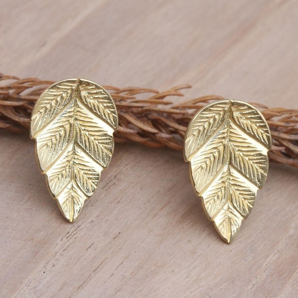 Gold-Plated Drop Earrings with Leaf Motif 'Leaf Power'