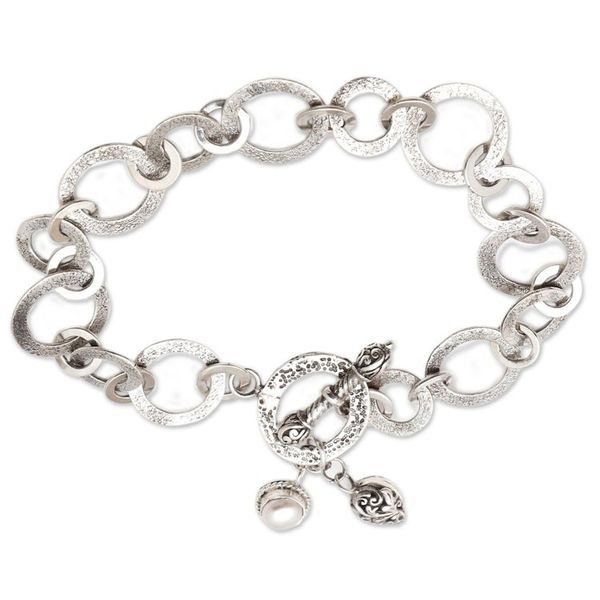 Alternate image for Cultured Freshwater Pearl and Sterling Silver Link Bracelet Ring a Bell