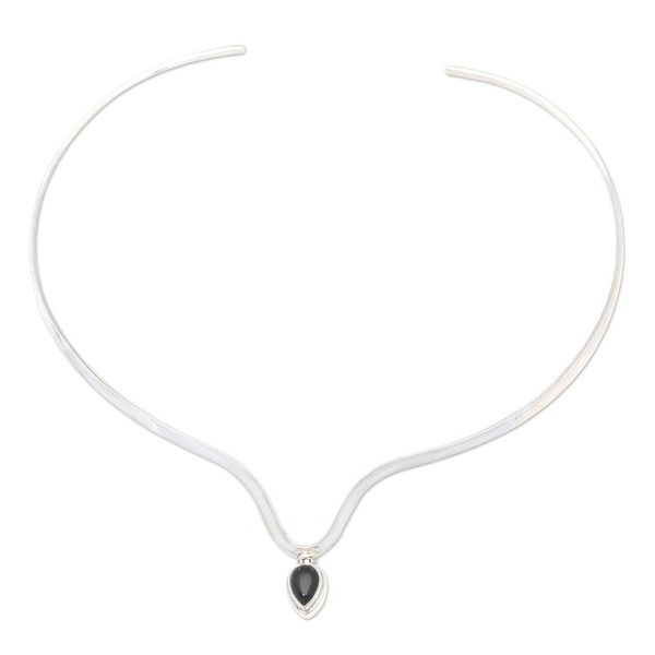 Alternate image for Handmade Onyx and Sterling Silver Pendant Necklace Uptown Girl
