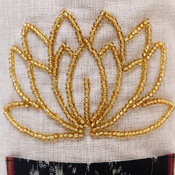 Alternate image for Javanese Ikat Cotton Yoga Mat Bag Lotus Lagoon in Ivory