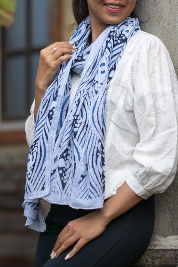 Alternate image for Hand-Woven Cotton Shawl with Natural Dyes Best in Blue