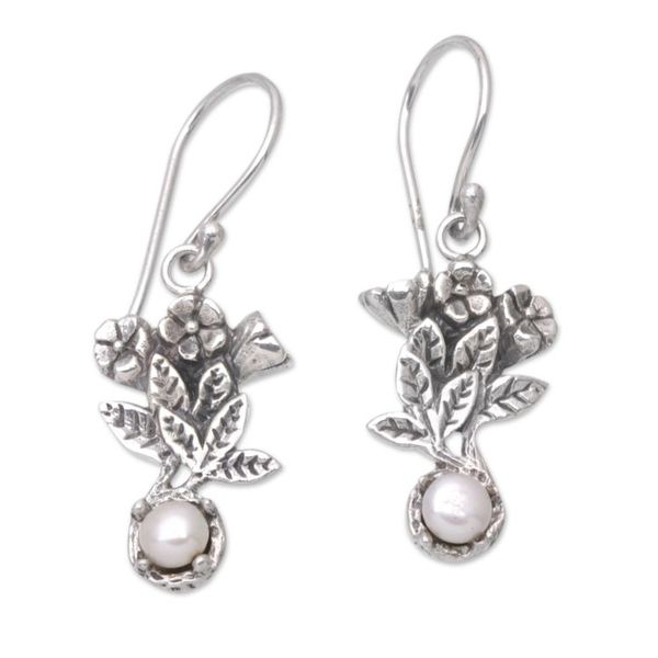 Alternate image for Balinese Cultured Pearl Sterling Silver Leaf Dangle Earrings Leaf Clarity