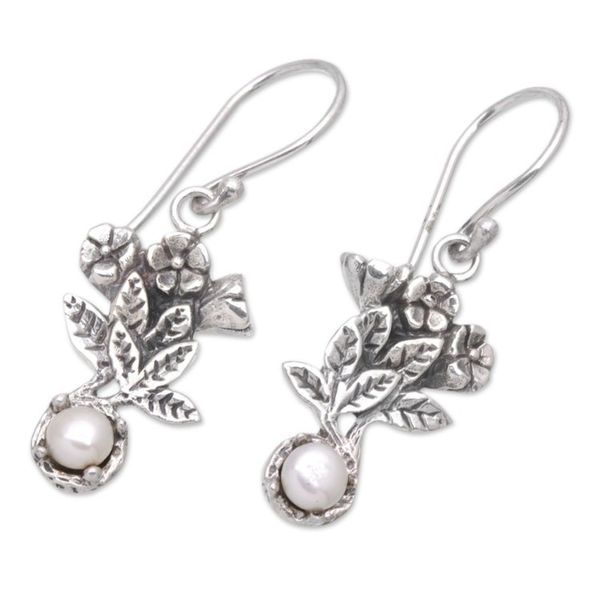 Alternate image for Balinese Cultured Pearl Sterling Silver Leaf Dangle Earrings Leaf Clarity