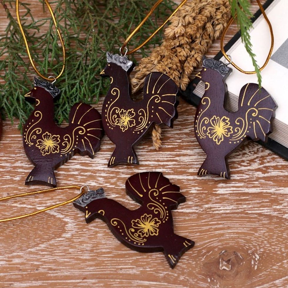 Set of 4 Mahogany Wood Hand-Painted Hen Ornaments 'Lovely Hens'