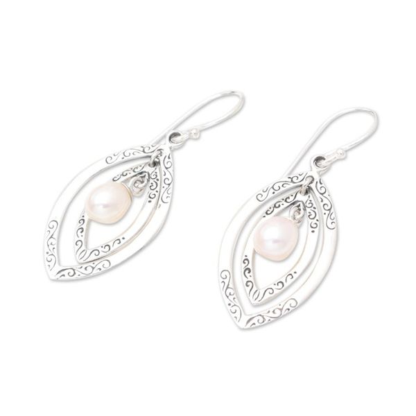 Alternate image for Balinese Cultured Pearl and Sterling Silver Dangle Earrings Rare Entity