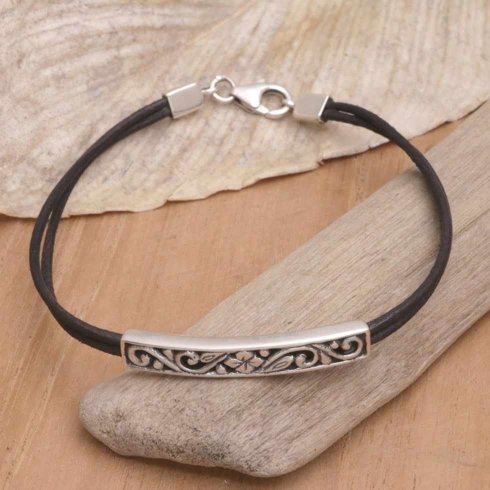 Bracelet with Leather Cord and Sterling Silver Pendant 'Floral View'