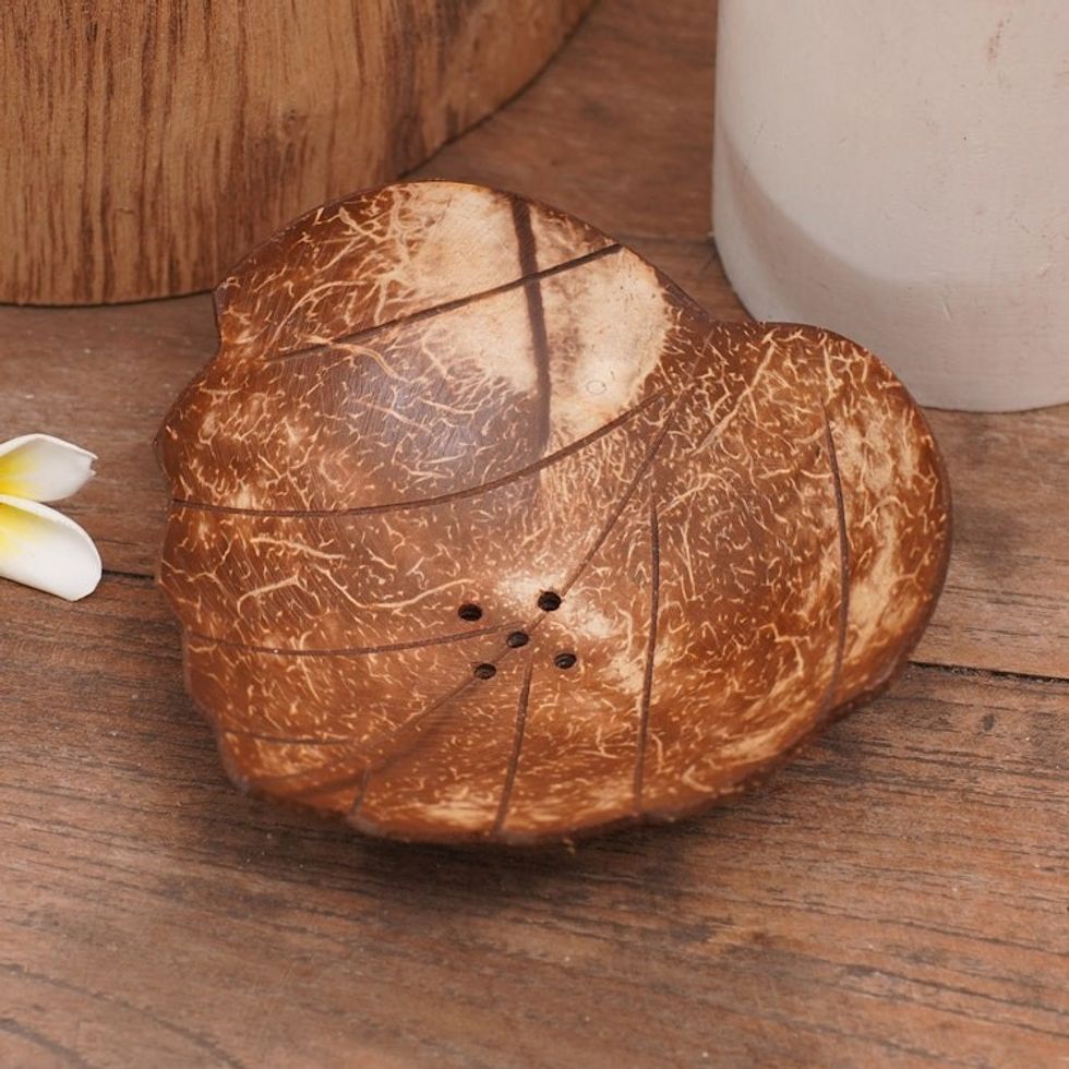 Coconut Shell Soap Dish with Heart Motif 'Clean Love'