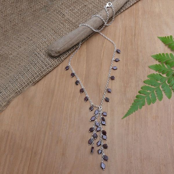 Alternate image for Y-Necklace with Garnet Chips Wine and Roses