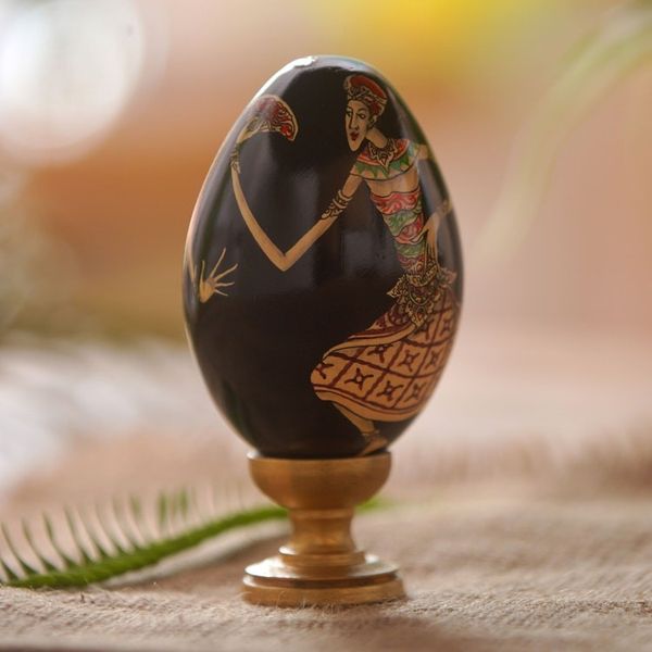 Alternate image for Hand Painted Balinese Egg Sculpture Oleg Dance
