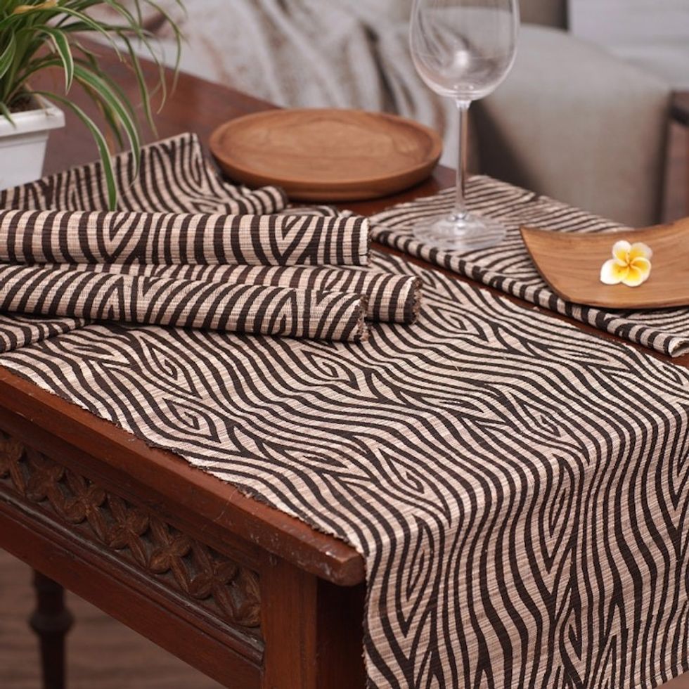 5-Piece Set Table Runner Placemats Made from Cotton Blend 'Brown Delight'