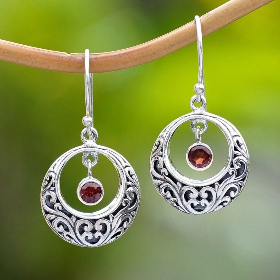 Sterling Silver Dangle Earrings with Swaying Garnet Stone 'Baturiti Garden in Red'