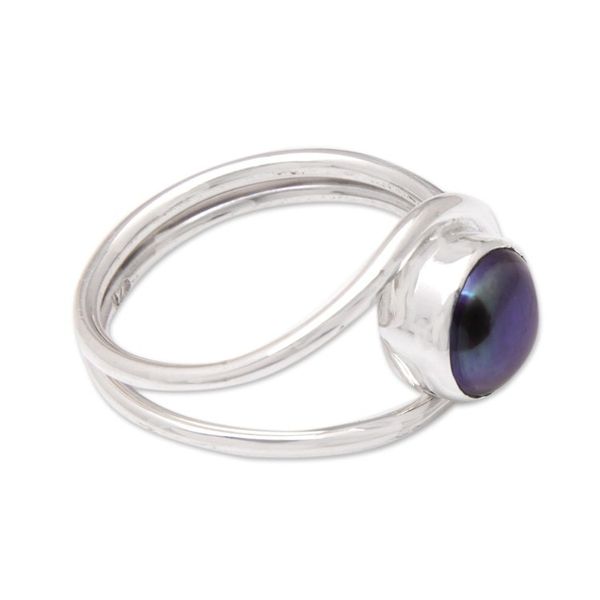 Alternate image for Modern Cocktail Ring with a Black Cultured Pearl Mysterious Waves