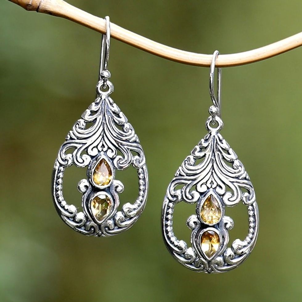 Traditional Dangle Earrings with Faceted Citrine Gemstones 'Joy of My Life'