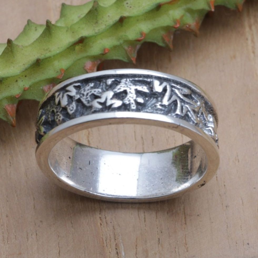 Sterling Silver Monstera Leaf Band Ring from Bali 'Monstera Caresses'