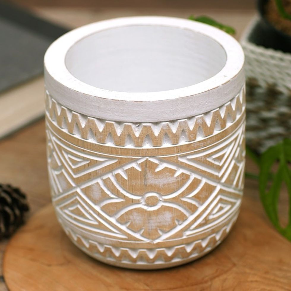 Traditional Hand-Carved Albesia Wood Decorative Vase 'Island Glory'