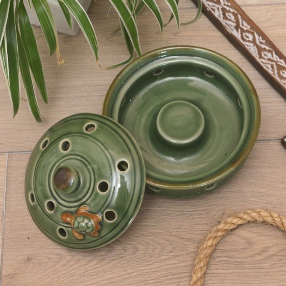 Green Handmade Turtle-Themed Porcelain Mosquito Coil Holder 'Turtle with Polka Dots'