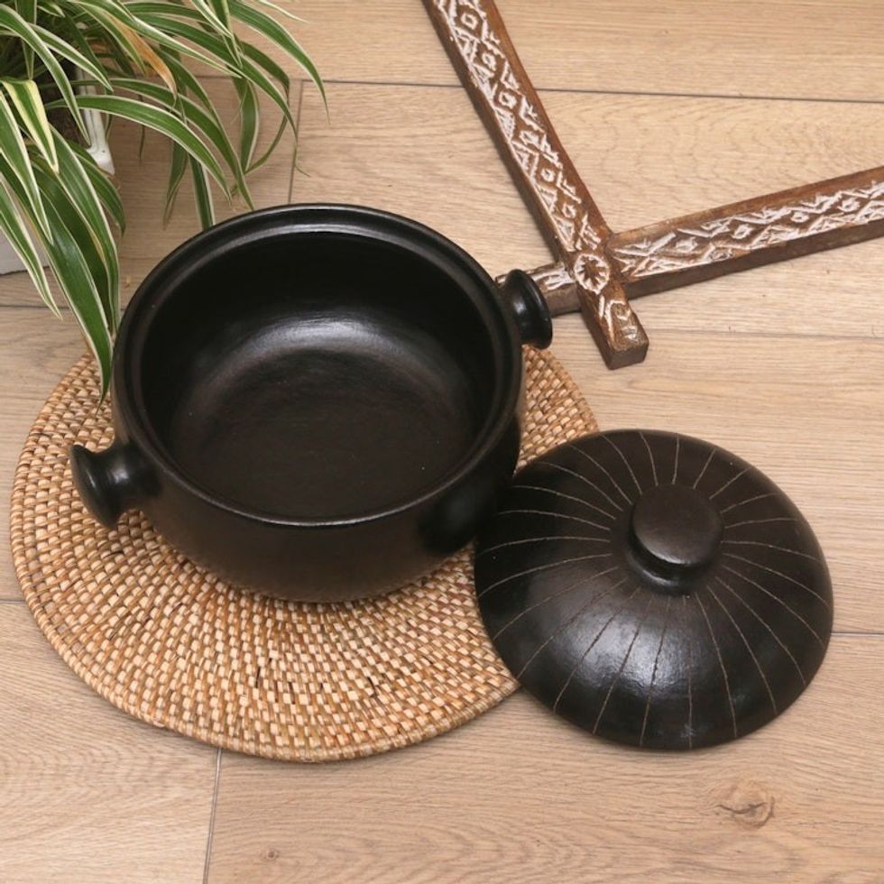 Black Ceramic Lidded Bowl with Polished Finish 'Dark Delight'
