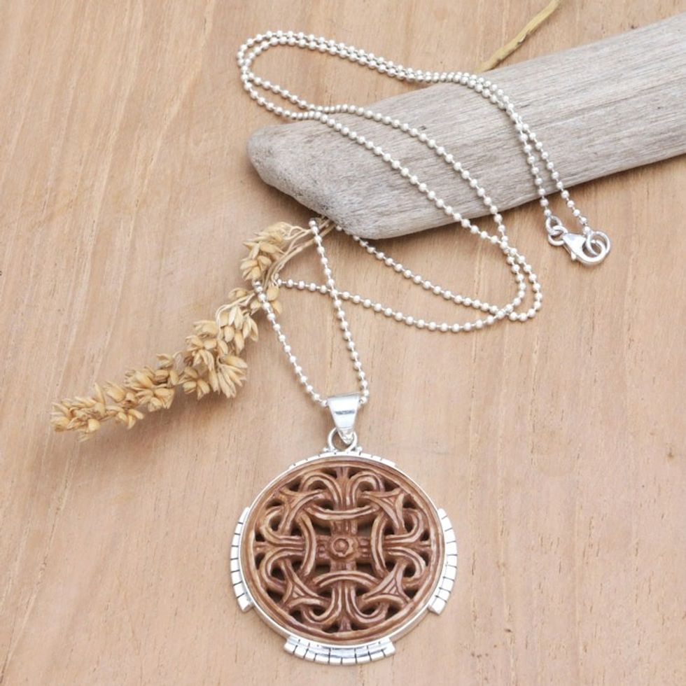 Unisex Sterling Silver Pendant Necklace with Celtic Knot 'Celtic Strength'