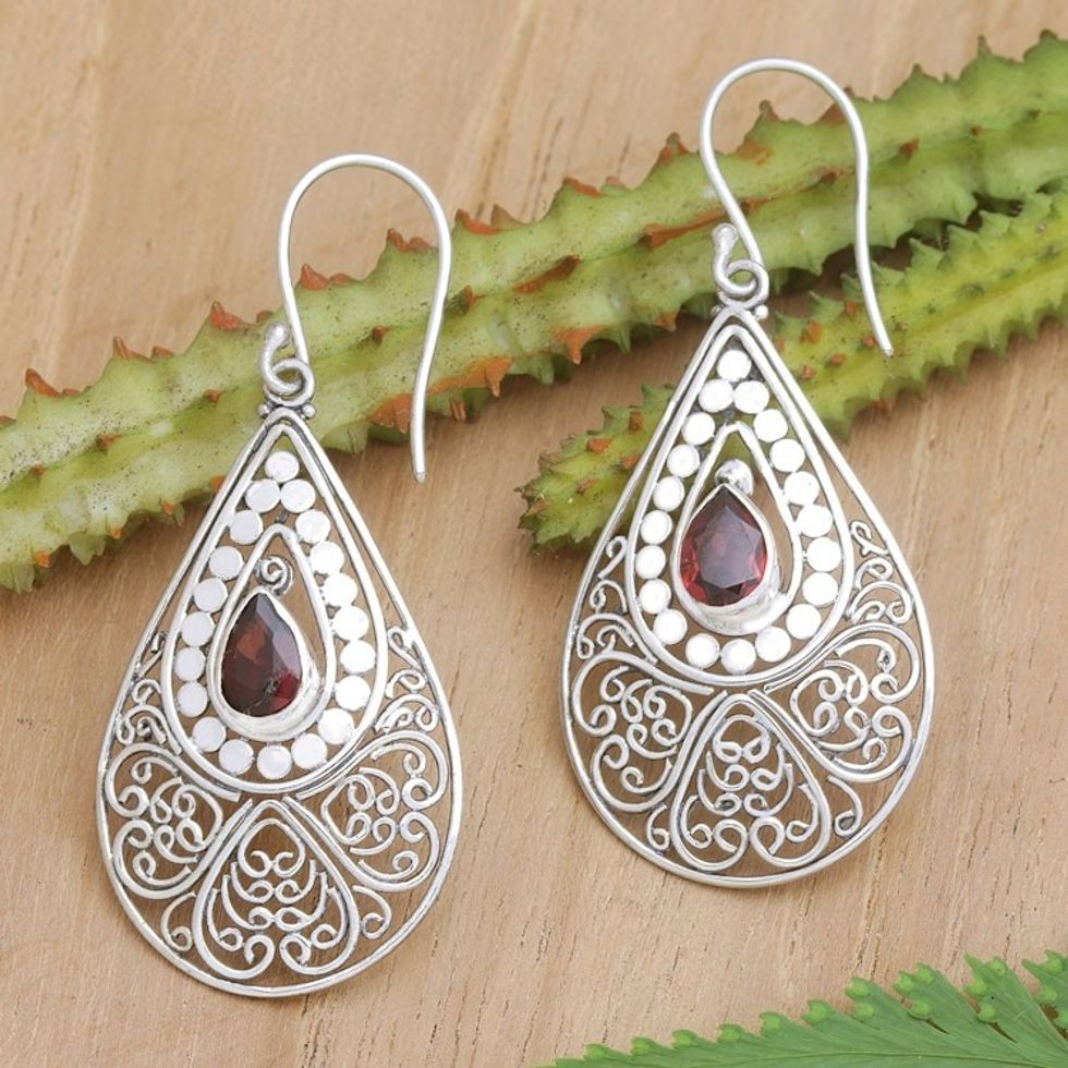 Natural Garnet and Sterling Silver Dangle Earrings from Bali 'Crimson Feeling'
