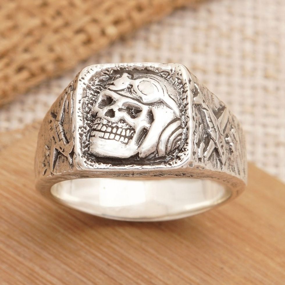 Men's Sterling Silver Signet Ring with Pilot Skull Motif 'Pilot Skull'