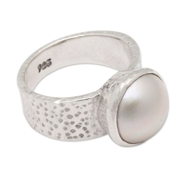 Alternate image for Hammered White Cultured Pearl Single Stone Ring from Bali Oceans Nobility