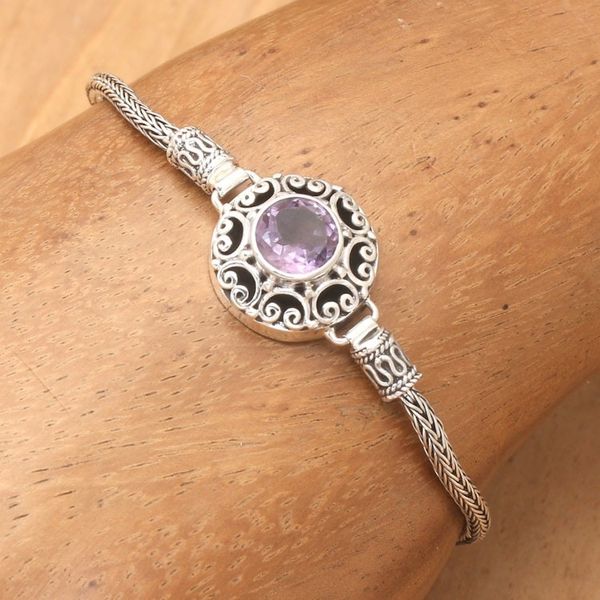 Alternate image for Classic Floral-Inspired 1-Carat Amethyst Pendant Bracelet Blossoming Purple