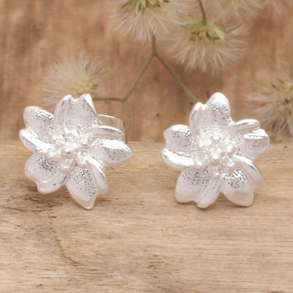 Textured Polished Sterling Silver Floral Stud Earrings 'Amaryllis Flower Beauty'