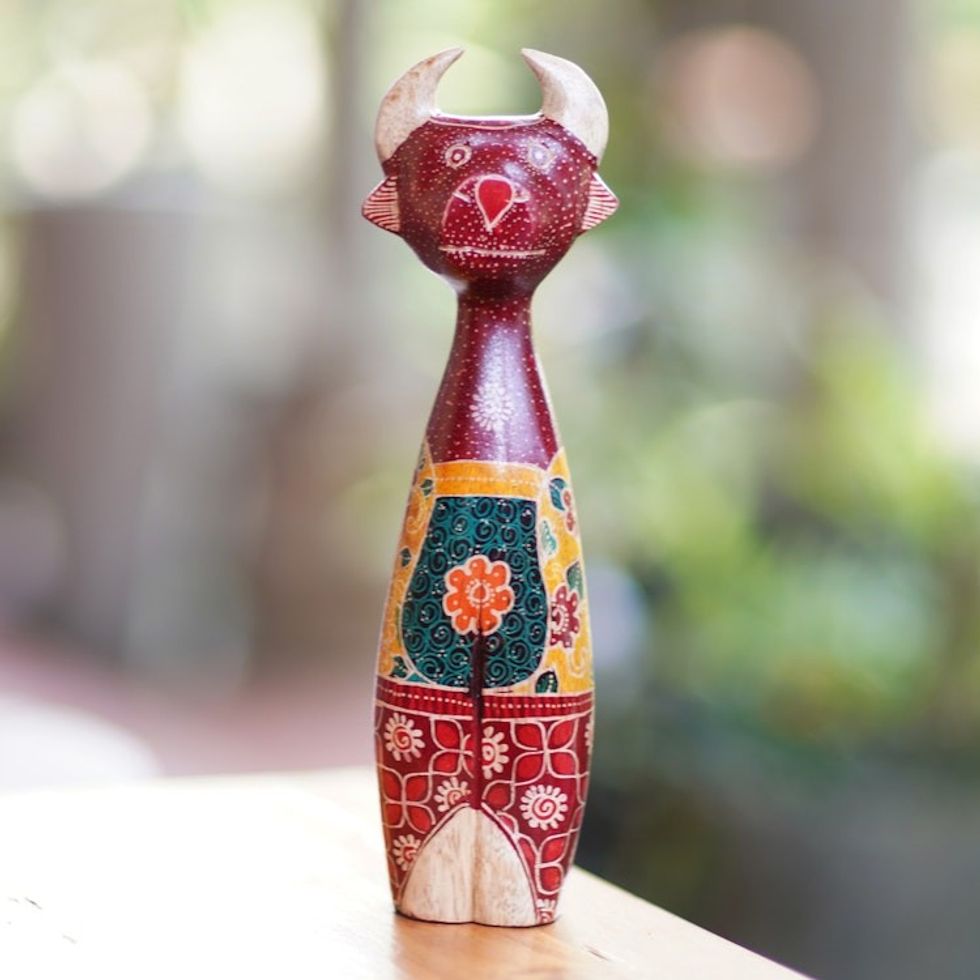 Handcrafted Batik Painted Deer-Themed Pule Wood Sculpture 'Unique Deer'