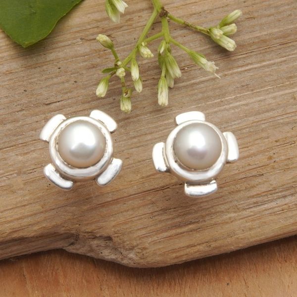 Alternate image for Modern Sterling Silver Button Earrings with White Pearls Shining Treasure
