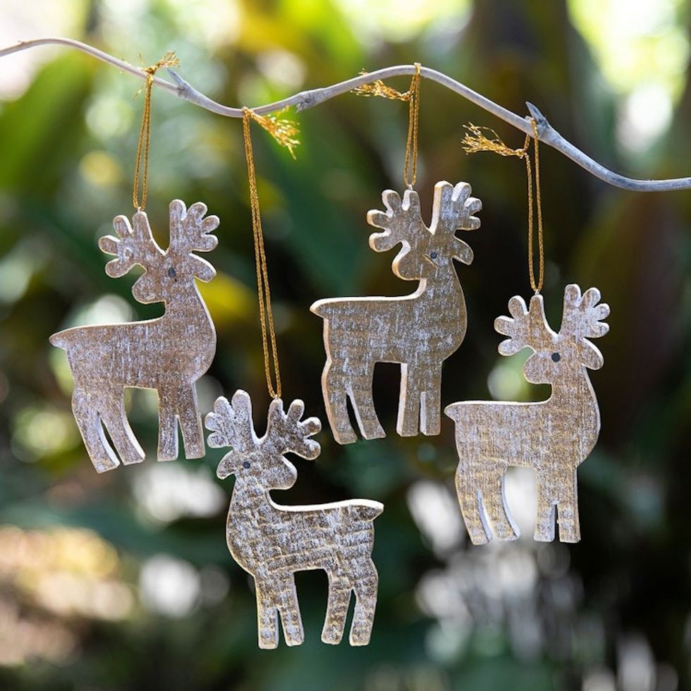 Set of 4 Golden Albesia Wood Holiday Reindeer Ornaments 'Glorious Reindeer'