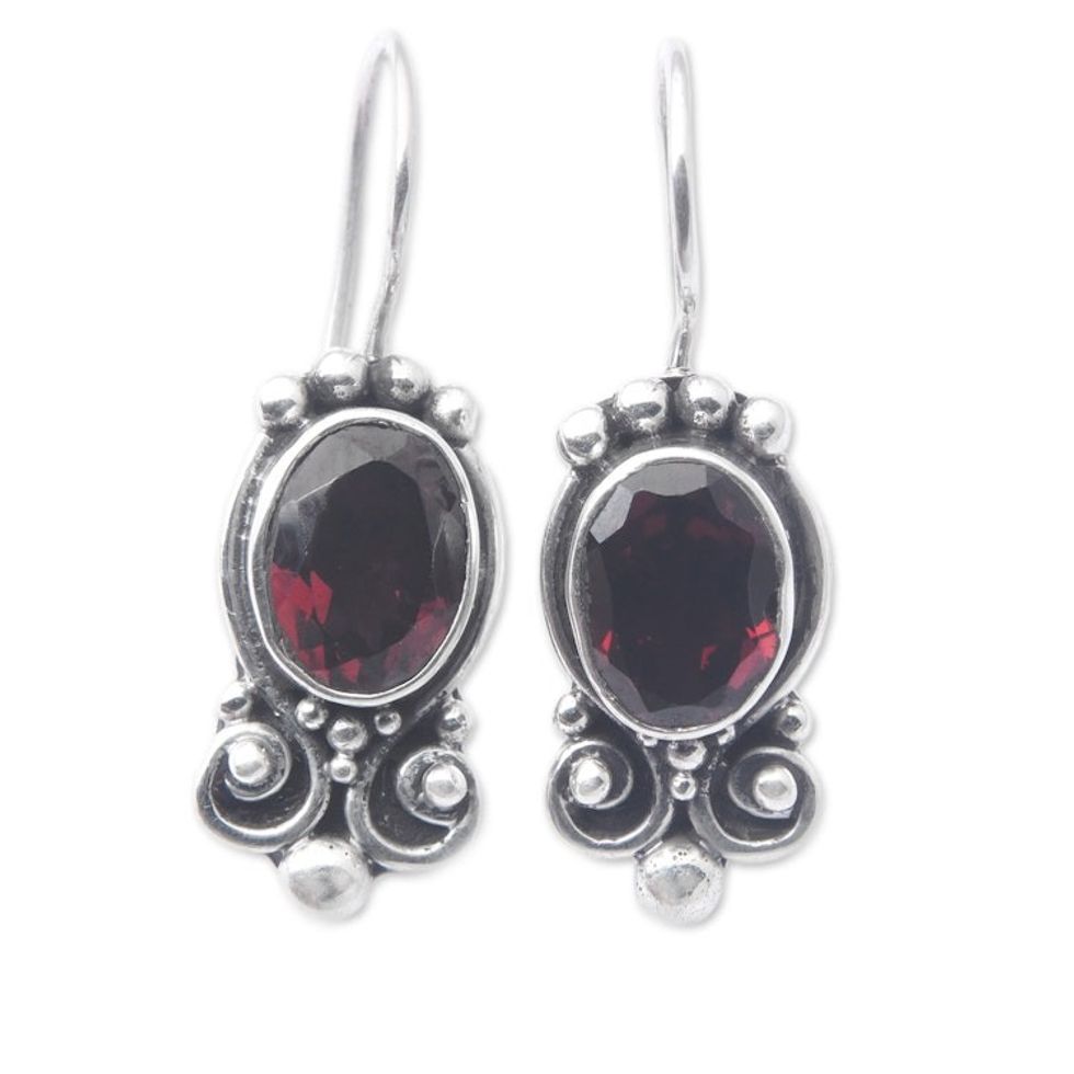 Classic Sterling Silver Drop Earrings with Garnet Jewels 'Passion Marchioness'