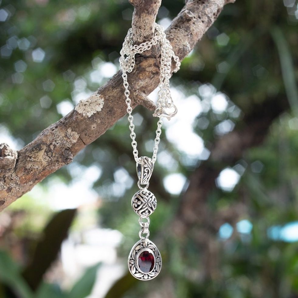 Sterling Silver Garnet Pendant Necklace with Leaf Motifs 'Red Summer'