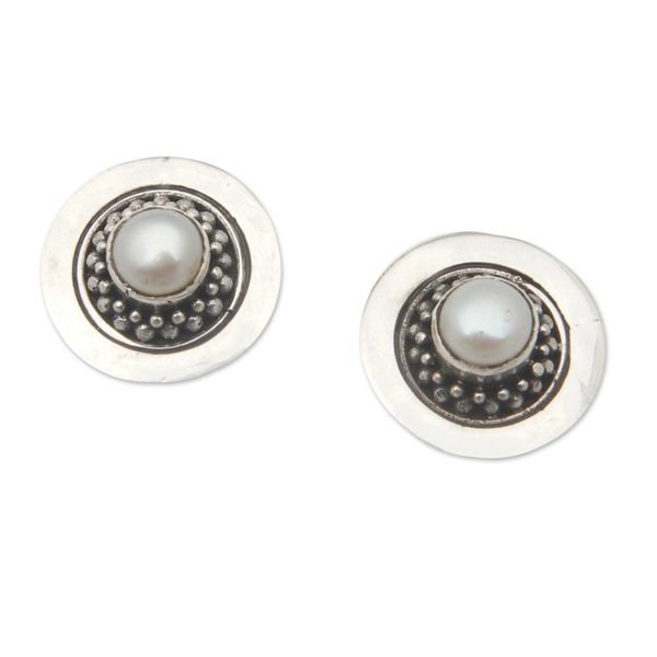 Alternate image for Sterling Silver Stud Earrings with Silver-White Pearls Beauty Orbit
